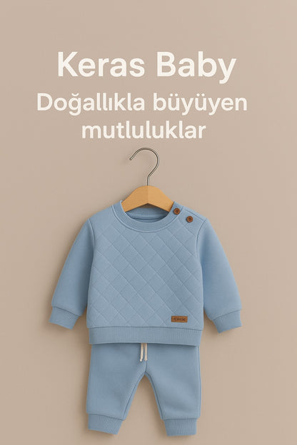 KAPİTONE, NAKIŞLI DÜĞME DETAYLI KIŞLIK TAKIM